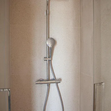 Hébergement de vacances Avec Vue Mer, Accès à 2 Minutes à Pied *